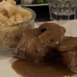 Le 217 Brasserie food