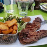 Le 217 Brasserie food