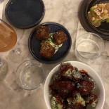 Yard, Cave à Vin Nature Comida