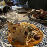 Yard, Cave à Vin Nature Nourriture