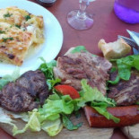 Clichy's Tavern food