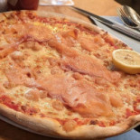 Clichy's Tavern food