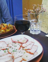 Le Petit Cervantes food