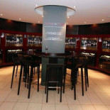 Wine By One Vendome Opera Exterior