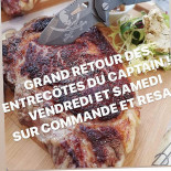 Captain's Café food