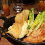 Les Cocottes Arc de Triomphe Comida