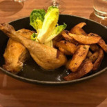 Les Cocottes Arc de Triomphe Comida