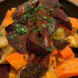 Les Cocottes Arc de Triomphe Comida