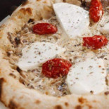 La Place Italienne By Dafaustino Paris 19 Comida