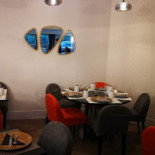 Maupou Sylvain inside