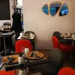 Maupou Sylvain inside