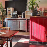 A 2 Pas Du Marché Dentro