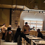 Le 217 Brasserie inside