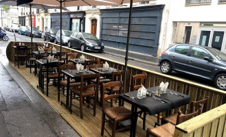 Il colosseo Exterior