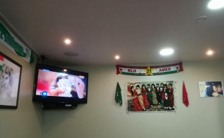 Le Soleil Levant inside