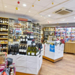 A 2 Pas Du Marché Dentro