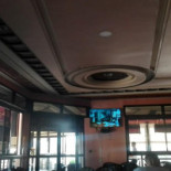 Cafe Mondr Al Firdaws inside