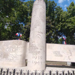 Café De La Place Exterior