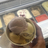 Glaces Moustache Saint Tropez Artisan Glacier Boisson