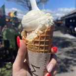 Glaces Moustache Saint Tropez Artisan Glacier Boisson