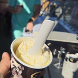 Glaces Moustache Saint Tropez Artisan Glacier Boisson