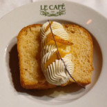 Le Square Cafe food