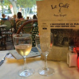 Le Square Cafe drink