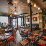 L'oga À l'intérieur