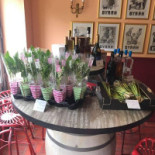 Le Porc Marly Bouchon A Vin