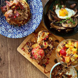 Les Deux Soeurs Nourriture