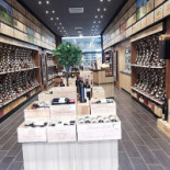 E.leclerc Chinon Dentro