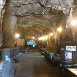 Cave Monplaisir À l'intérieur