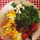 Les Deux Soeurs Nourriture