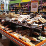 E.leclerc Chinon Dentro