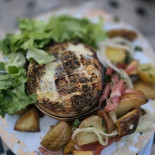 Le Pont Du Secret Nourriture
