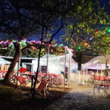 Auberge De La Mignardière outside