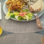 Auberge De La Mignardière food