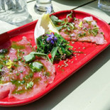 Les Gueules Noires à La Cave Martin) Comida