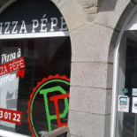 Pepe Pizza outside