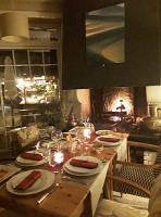 Le Port d'Attache À l'intérieur