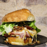 Averon Boutiques Good Food Comida