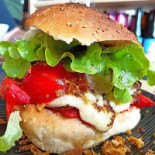 Averon Boutiques Good Food Comida