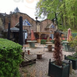 Le Victoria's Exterior