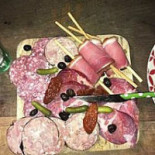 Le Victoria's Comida