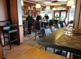 Aux Petits Oignons À l'intérieur