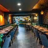 Camila À l'intérieur