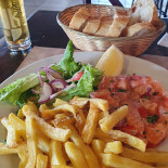 Manhattan Café food