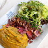 La Cave des Tontons Comida