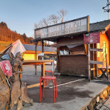 L'embellie à 7 Km De Cluny, En Bourgogne) Extérieur