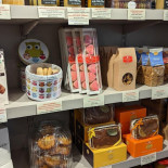 Le Comptoir D'alex Thé Café À l'intérieur